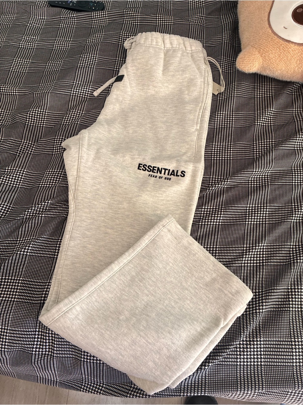 Fear of God ESSENTIALS Light Gray Drawstring Sweatpants Xs